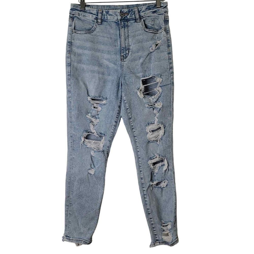 American Eagle Next Level Stretch Jeans 10 Distressed Destroyed Blue‎ Light Wash